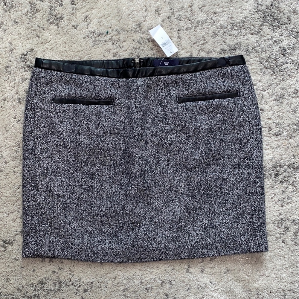 ✌🏼NWT GAP Black Leather Lined Mini Skirt 4
